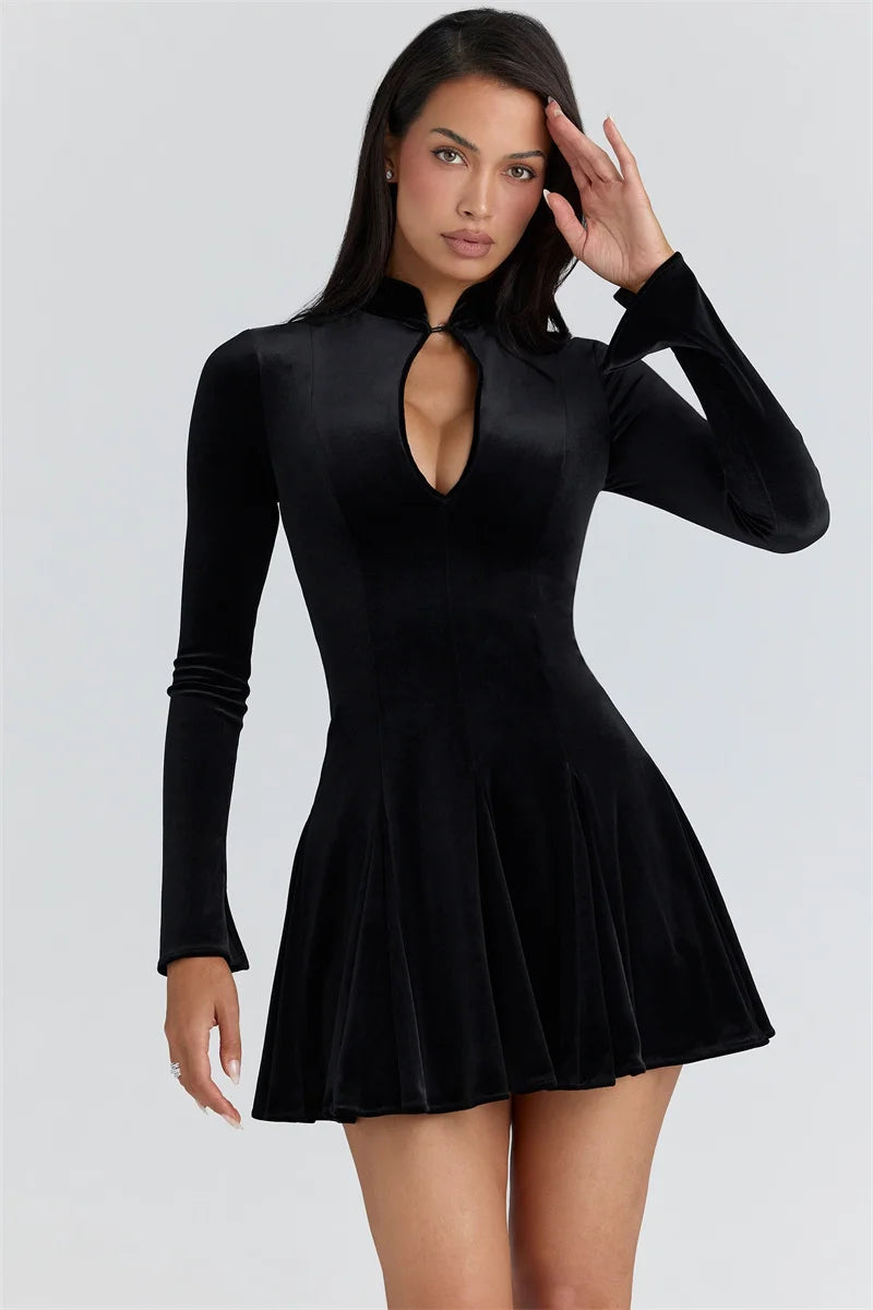 Elise Velvet Tempt