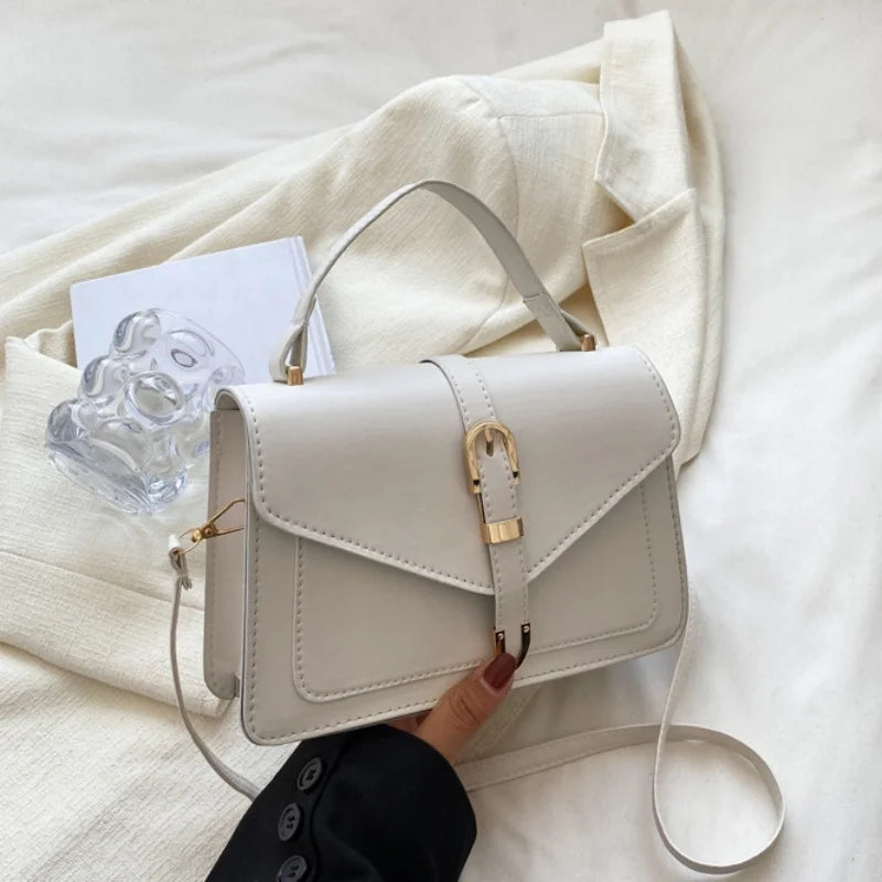 Minimalist side bag- Clara