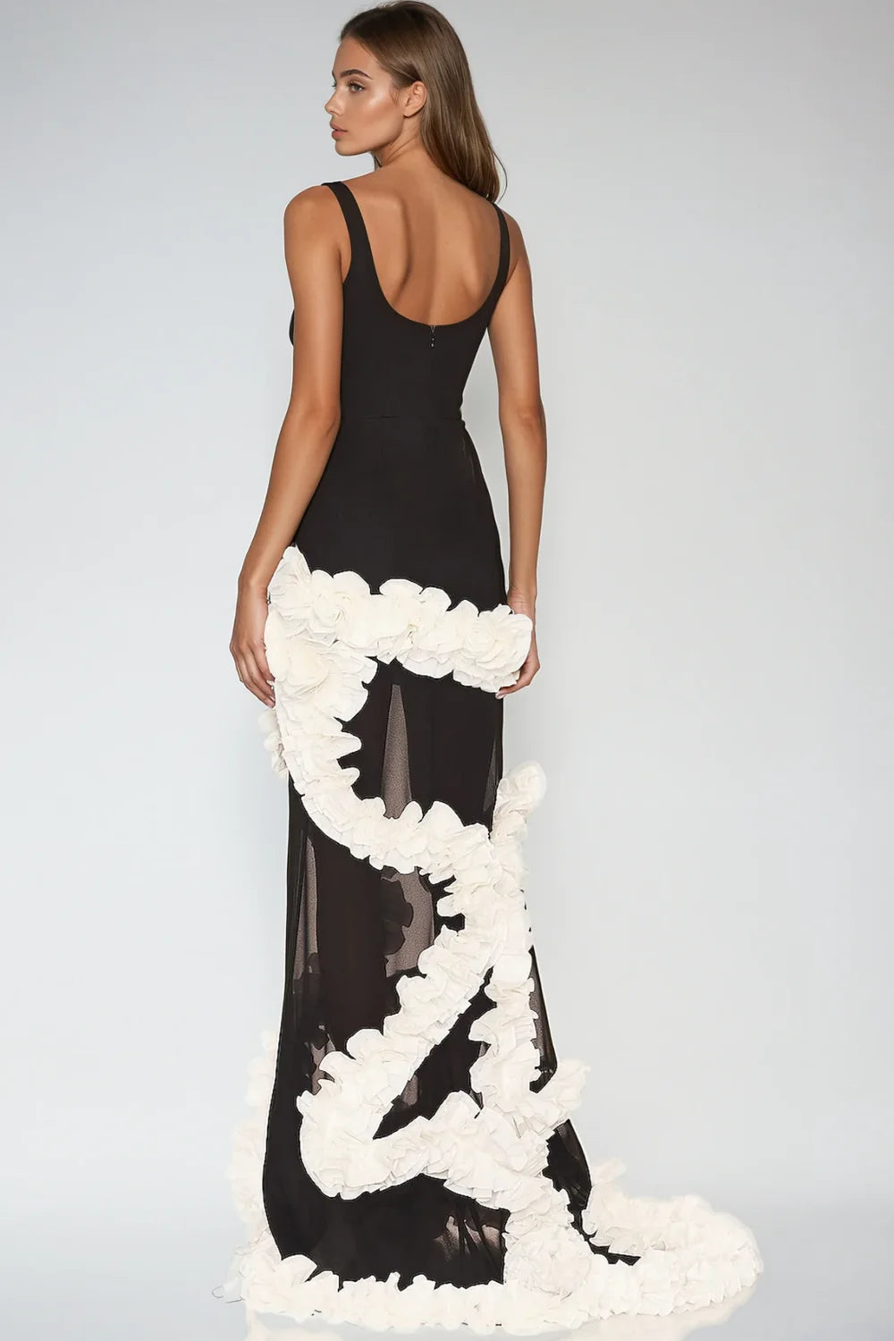 Noa Ruffled Bandage Maxi
