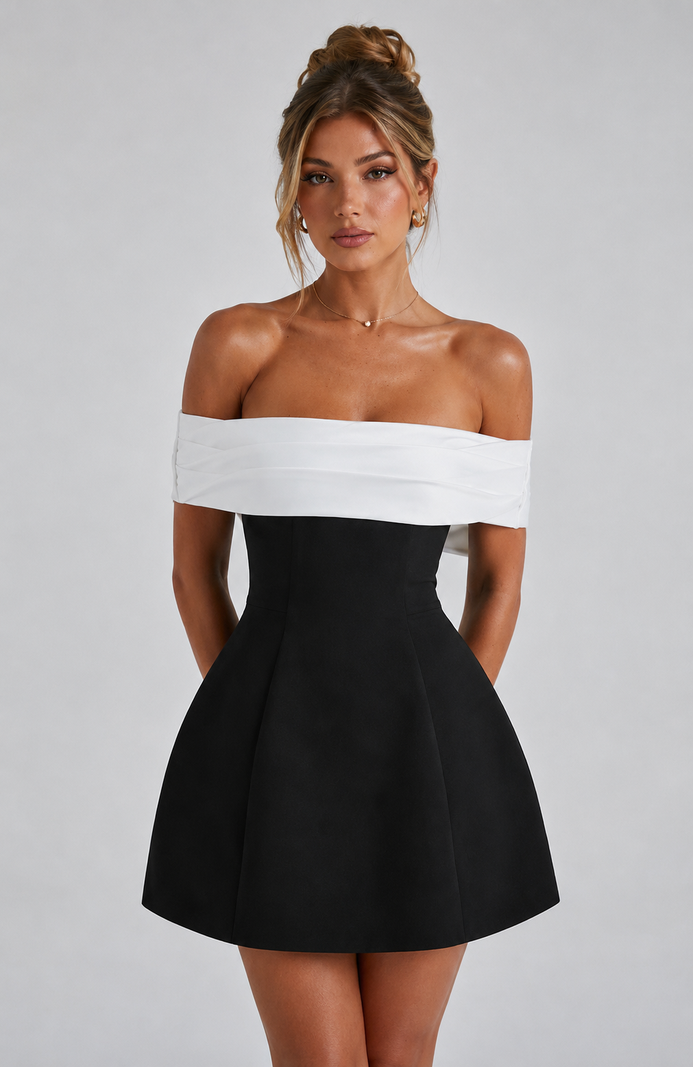 VIONÉ Dress
