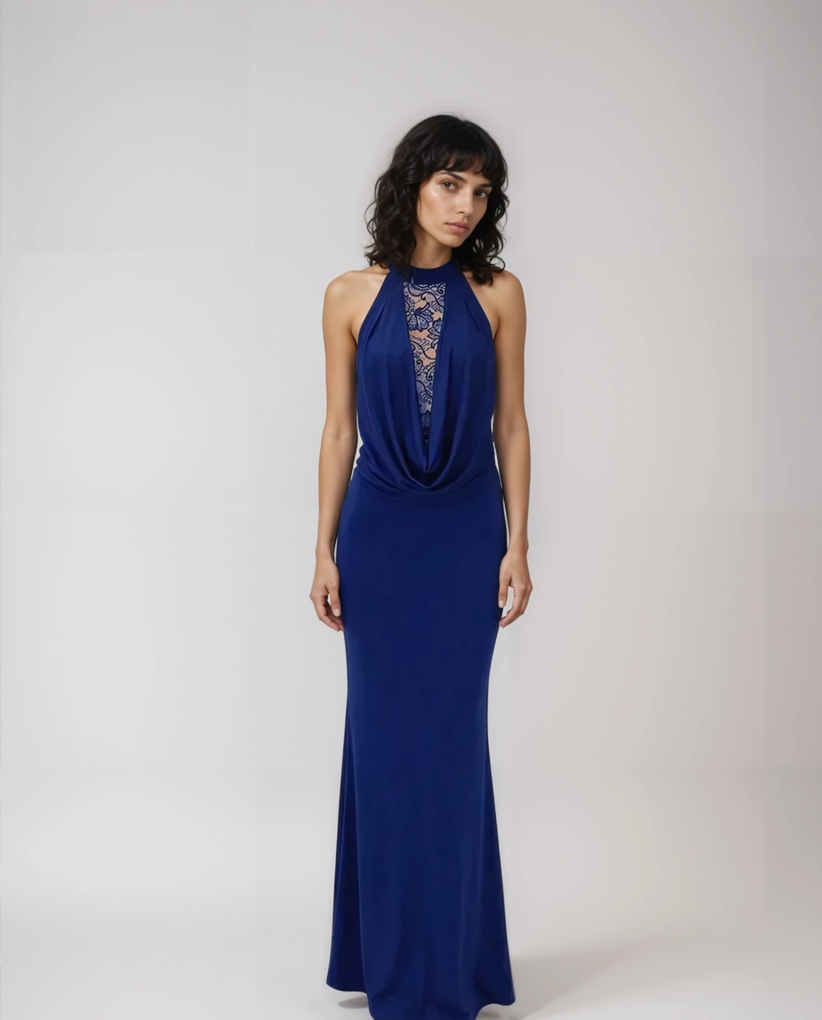 Elara Noir Lace