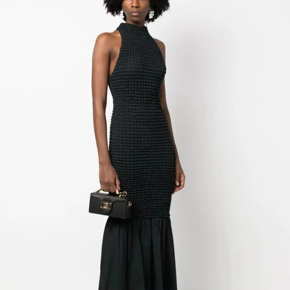 Noir Structure Handle