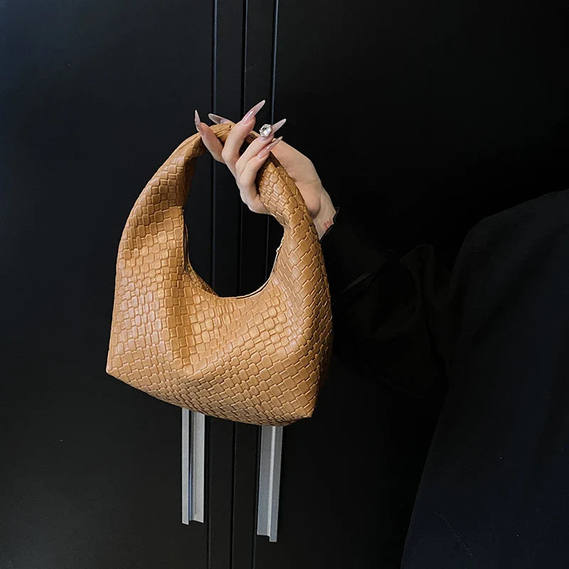 Woven handbag- Lissa