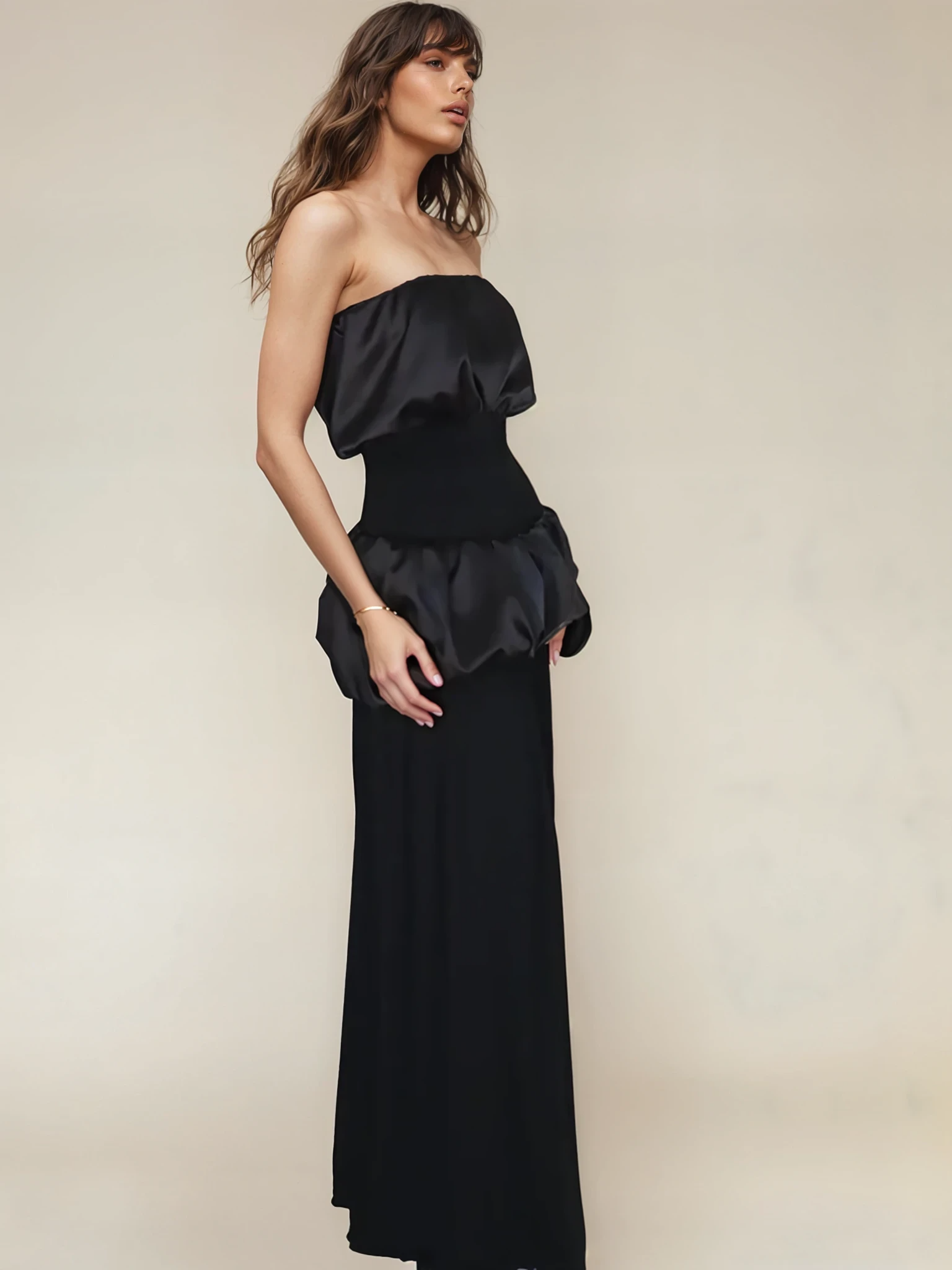 Velisse Black Slit Maxi